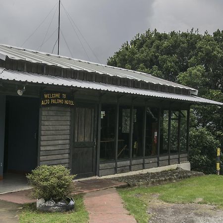 Bajos del Toro Hotel Alto Palomo מראה חיצוני תמונה