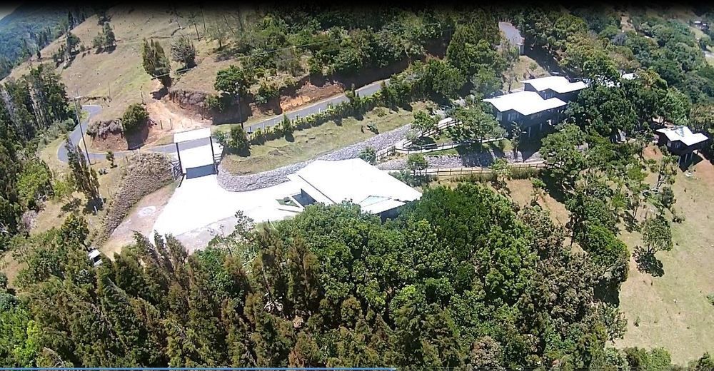 Bajos del Toro Hotel Alto Palomo מראה חיצוני תמונה